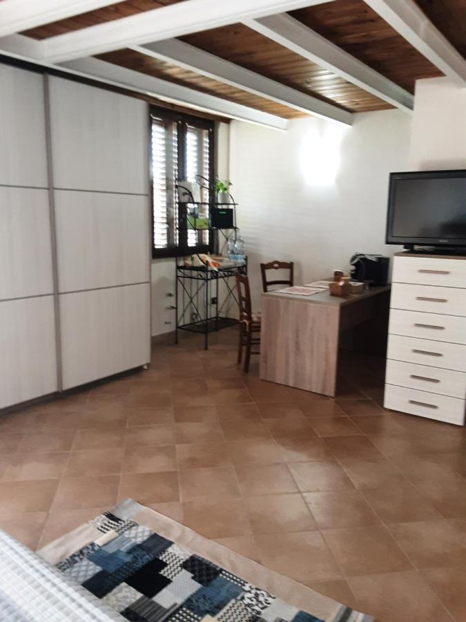 Tre Stelle Panzió Porto Torres Kültér fotó